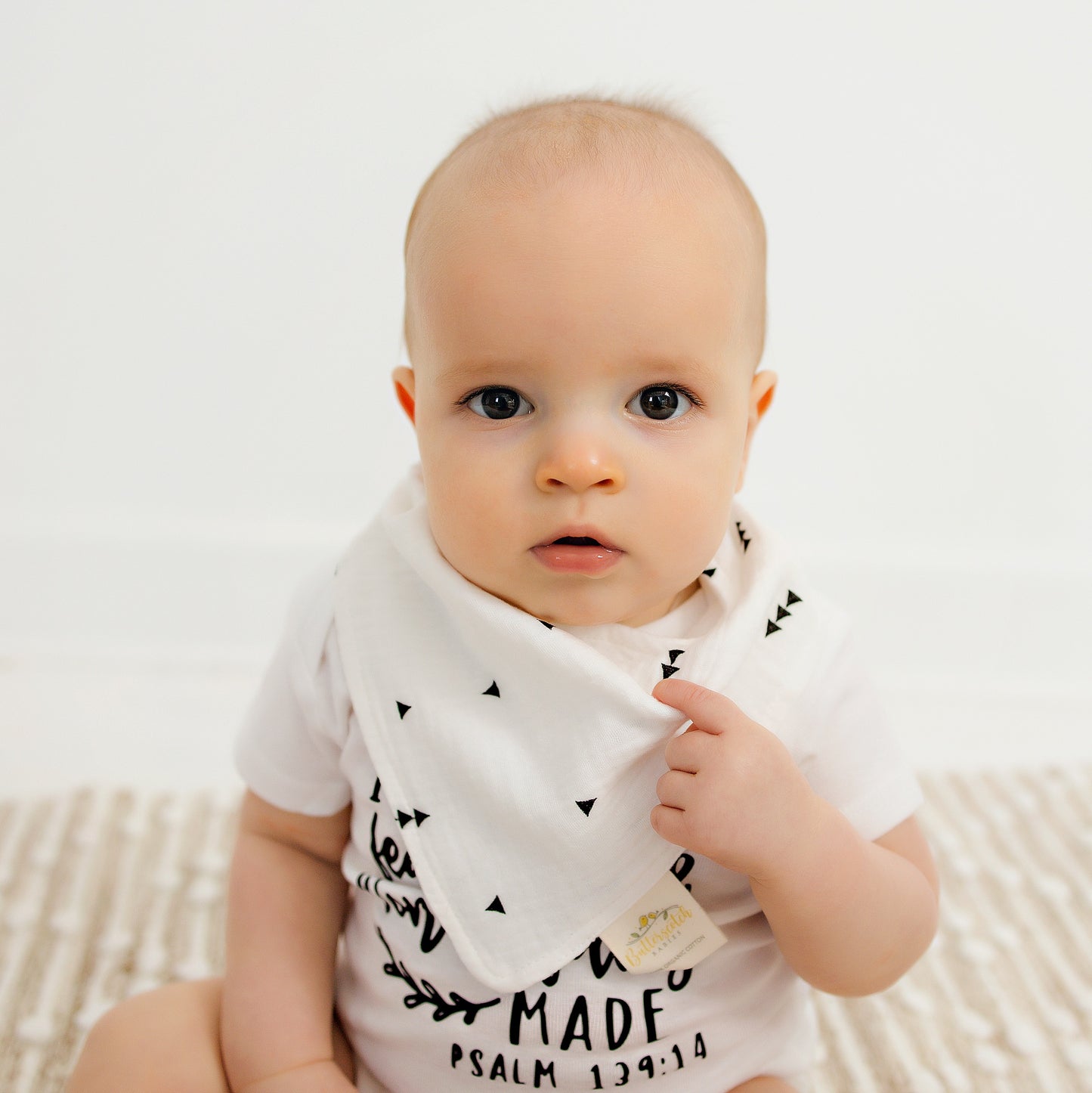 Organic Cotton White Arrow Bandana Bib