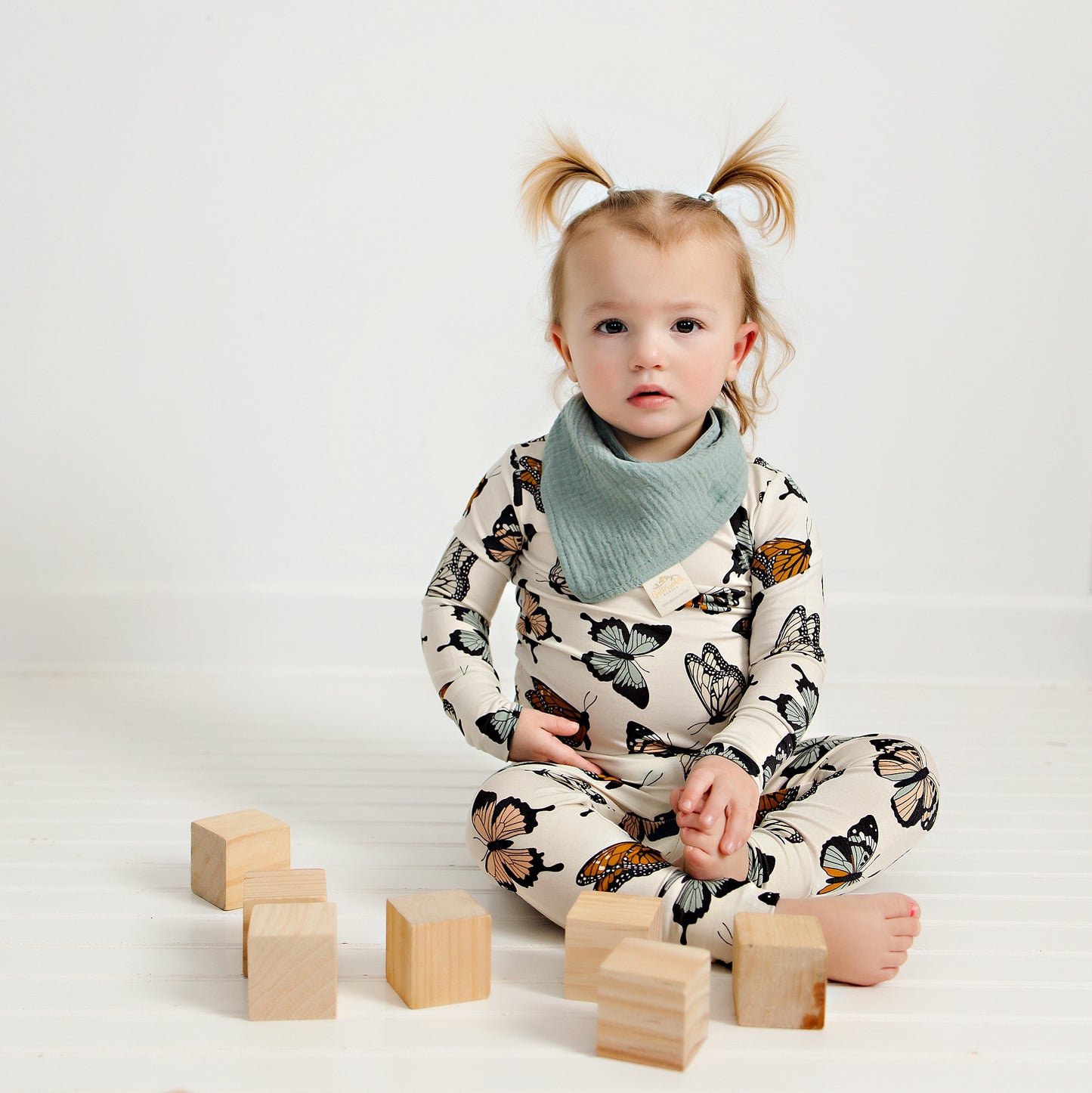 Organic Cotton Sea Foam Bandana Bib