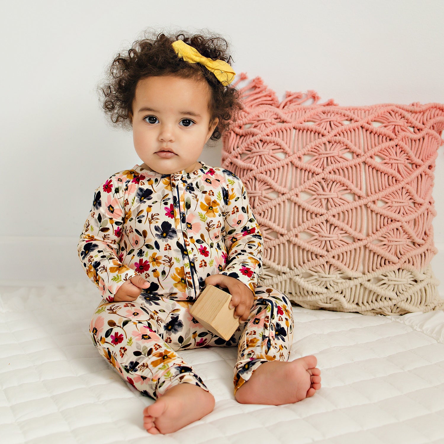 Watercolor Floral Bamboo Sleeper - Main Image